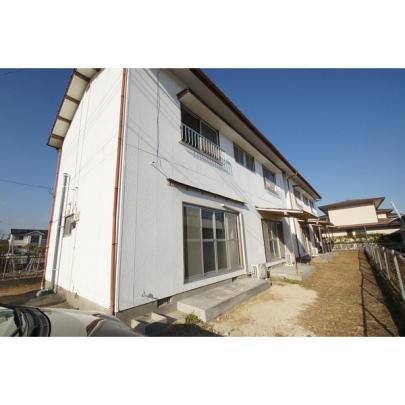 ���ꌧ����s���R���ڂ̃A�p�[�g�̌����O��