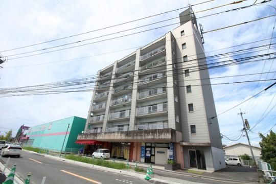 ���ꌧ����s�V�S�P���ڂ̃}���V�����̌����O��